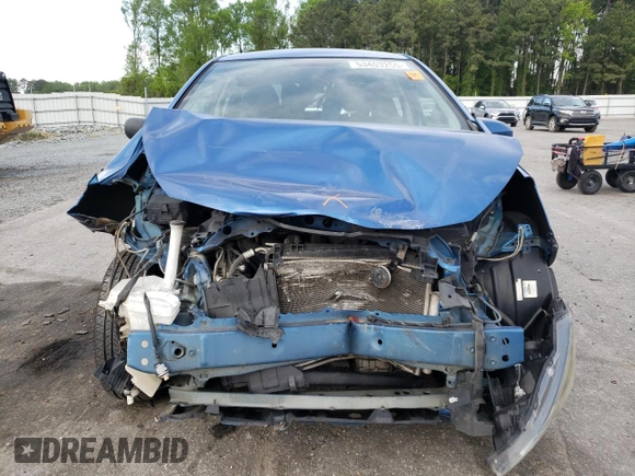 2015 Toyota Yaris L z VIN VNKKTUD37FA039710, wystawiony jako Copart lot #53403255 z przebiegiem 261 266 mil mil oraz Szkoda całkowita • Salvage title. Historia ofert i sprzedaży dostępna na DreamBid. Obrazek 5.
