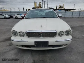 2007 Jaguar XJ with VIN SAJWA71B17SH12746, listed as a Copart auction lot 53844045 with 99,766 mi miles and Salvage Title. Bid and sale history available at carsss.com. Image 5.
