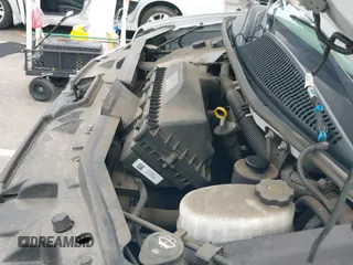 2019 Chevrolet Express Cargo z VIN 1GCWGAFP8K1370495, wystawiony jako IAAI lot #42692818 z przebiegiem 73 398 mil mil oraz . Historia ofert i sprzedaży dostępna na DreamBid. Obrazek 18.