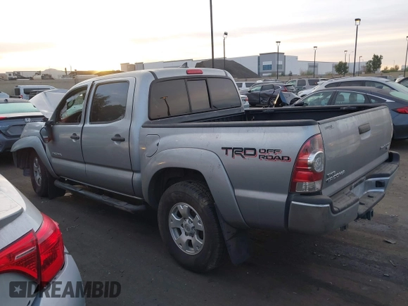 2015 Toyota Tacoma PreRunner with VIN 3TMJU4GN1FM184419, listed as a IAAI auction lot 41102082 with 52,726 mi miles and . Bid and sale history available at DreamBid. Image 14.