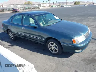 1998 Toyota Avalon XL with VIN 4T1BF18BXWU267131, listed as a IAAI auction lot 41518513 with 208,023 mi miles and . Bid and sale history available at DreamBid. Image 1.