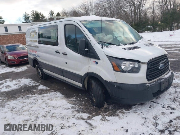2019 Ford Transit with VIN 1FTYR1YMXKKA90870, listed as a IAAI auction lot 41327304 with 92,865 mi miles and . Bid and sale history available at DreamBid. Image 1.
