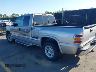 2002 GMC Sierra 1500 SLE with VIN 2GTEC19T721257163, listed as a IAAI auction lot 42049468 with 274,249 mi miles and . Bid and sale history available at DreamBid. Image 3.