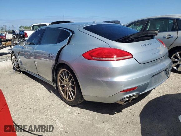 2014 Porsche Panamera 4S Executive with VIN WP0BB2A71EL062068, listed as a Copart auction lot 74925294 with Not Provided miles and Salvage Title. Bid and sale history available at DreamBid. Image 2.