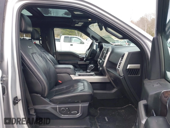 2015 Ford F-150 XLT with VIN 1FTEW1EF7FFA18623, listed as a IAAI auction lot 41629399 with 297,585 mi miles. Bid and sale history available at carsss.com. Image 5.