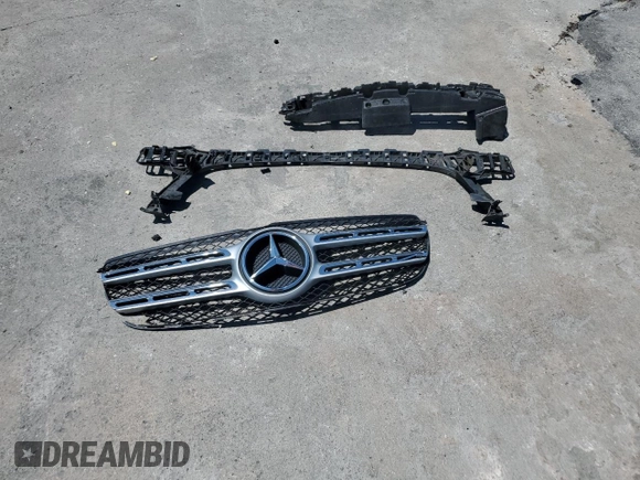 2019 Mercedes-Benz GLS 450 with VIN 4JGDF6EE9KB222613, listed as a Copart auction lot 59233025 with 73,660 mi miles and Salvage title. Bid and sale history available at DreamBid. Image 13.