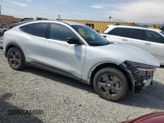 2023 Ford Mustang Mach-E Select с VIN 3FMTK1RM5PMA46901, выставлен на аукционе Copart как лот 55126655 с пробегом 25 845 миль миль и Списание • Salvage title. История ставок и продаж доступна на DreamBid. Изображение 4.