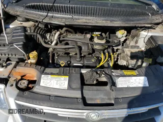 2006 Chrysler Town & Country LWB Touring with VIN 2A4GP54L66R689045, listed as a Copart auction lot 77197064 with 301,778 mi miles and Salvage Title. Bid and sale history available at carsss.com. Image 13.