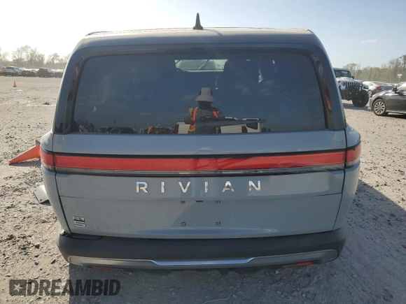 2025 Rivian R1S Adventure z VIN 7PDSGBBA5SN045424, wystawiony jako Copart lot #49675655 z przebiegiem Nie podano mil oraz Szkoda całkowita • Salvage title. Historia ofert i sprzedaży dostępna na DreamBid. Obrazek 6.