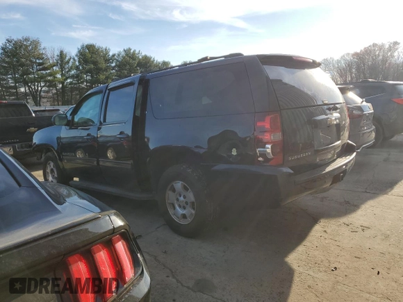 2014 Chevrolet Suburban LT with VIN 1GNSCJE0XER234221, listed as a Copart auction lot 80421834 with 0 mi miles and Clean Title. Bid and sale history available at carsss.com. Image 2.