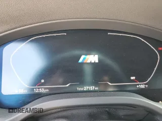 2021 BMW X4 M z VIN 5YMUJ0C03M9D96933, wystawiony jako Copart lot #64650153 z przebiegiem 27 157 mil mil oraz . Historia ofert i sprzedaży dostępna na DreamBid. Obrazek 9.