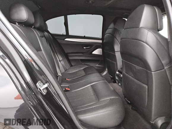 2013 BMW M5 with VIN WBSFV9C53DD096060, listed as a Copart auction lot 49504355 with 116,389 mi miles and Clean Title. Bid and sale history available at carsss.com. Image 10.