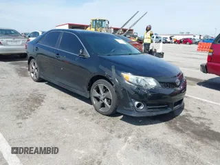 2012 Toyota Camry SE with VIN 4T1BK1FK9CU004865, listed as a IAAI auction lot 41928159 with 216,702 mi miles. Bid and sale history available at carsss.com. Image 1.