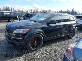 2007 Audi Q7 4.2L Premium with VIN WA1EV74L77D076445, listed as a IAAI auction lot 41525359 with 175,563 mi miles. Bid and sale history available at carsss.com. Image 14.