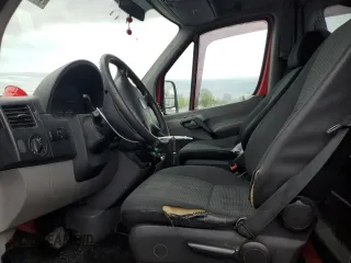 2012 Freightliner Sprinter с VIN WDYPE8CC4C5614713, выставлен на аукционе Copart как лот 53429985 с пробегом 259 800 миль миль и Списание • Salvage title. История ставок и продаж доступна на DreamBid. Изображение 7.