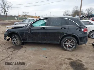 2022 Mercedes-Benz GLC with VIN W1N0G8EBXNV395814, listed as a IAAI auction lot 41694934 with 29,173 mi miles. Bid and sale history available at carsss.com. Image 14.