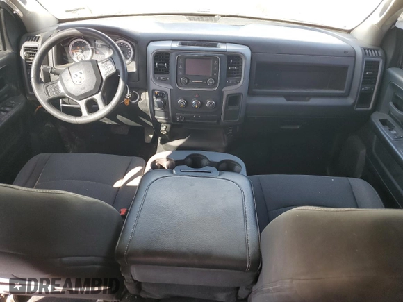 2021 Ram 1500 Tradesman z VIN 1C6RR6FT8MS572128, wystawiony jako Copart lot #46240285 z przebiegiem 74 702 mil mil oraz Szkoda całkowita • Salvage title. Historia ofert i sprzedaży dostępna na DreamBid. Obrazek 8.