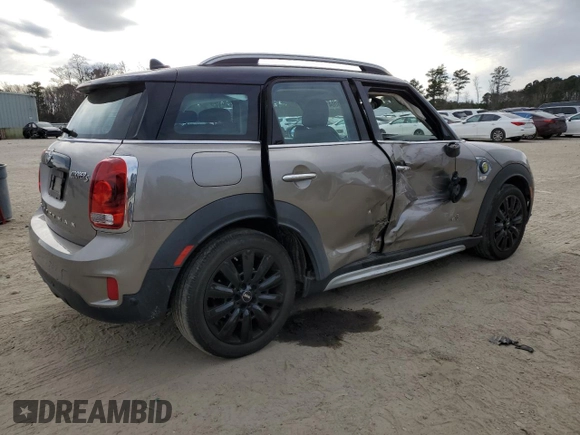 2018 MINI Countryman Cooper S E with VIN WMZYU7C41J3B86228, listed as a Copart auction lot 87400414 with 30,147 mi miles and Salvage Title. Bid and sale history available at carsss.com. Image 3.