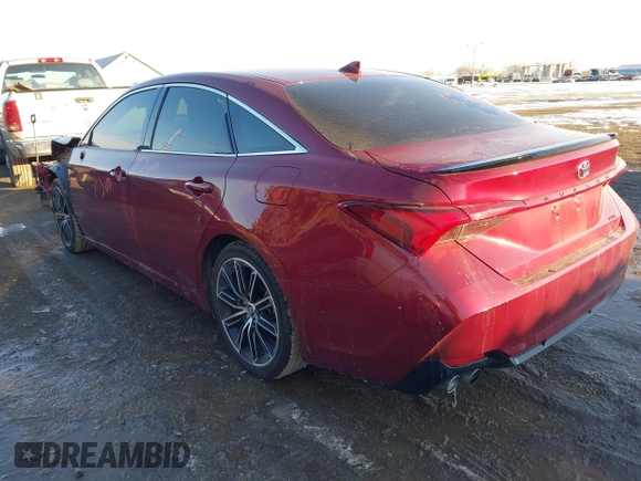 2019 Toyota Avalon XLE with VIN 4T1BZ1FB8KU023417, listed as a IAAI auction lot 41410801 with 43,089 mi miles. Bid and sale history available at carsss.com. Image 3.