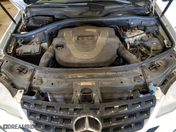 2009 Mercedes-Benz M-Class 3.5L with VIN 4JGBB86E99A520687, listed as a Copart auction lot 53666325 with 148,542 mi miles and Clean Title. Bid and sale history available at carsss.com. Image 12.