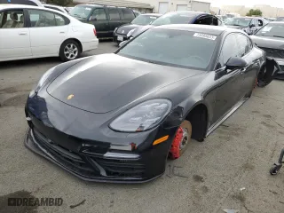 2018 Porsche Panamera Turbo with VIN WP0AF2A7XJL140504, listed as a Copart auction lot 73395623 with 38,102 mi miles. Bid and sale history available at carsss.com. Image 1.