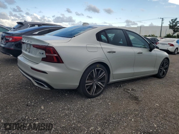 2019 Volvo S60 R-Design with VIN 7JRA22TM1KG014610, listed as a Copart auction lot 49014773 with 39,279 mi miles. Bid and sale history available at carsss.com. Image 3.