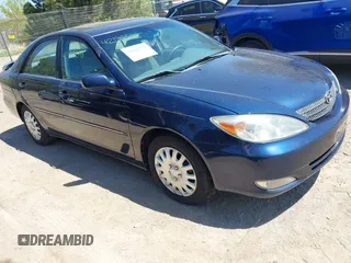 2003 Toyota Camry LE with VIN 4T1BE32K13U204938, listed as a IAAI auction lot 42194548 with 263,710 mi miles and . Bid and sale history available at DreamBid. Image 1.
