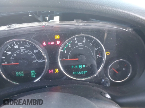2015 Jeep Wrangler Unlimited Rubicon with VIN 1C4BJWFG0FL623431, listed as a IAAI auction lot 41651317 with 105,508 mi miles. Bid and sale history available at carsss.com. Image 7.
