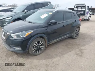 2019 Nissan Kicks SR with VIN 3N1CP5CU1KL556105, listed as a IAAI auction lot 41829091 with 120,639 mi miles. Bid and sale history available at carsss.com. Image 18.