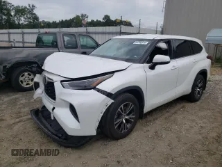 2022 Toyota Highlander L z VIN 5TDCZRBH1NS216485, wystawiony jako Copart lot #64766914 z przebiegiem 33 579 mil mil oraz Szkoda całkowita • Salvage title. Historia ofert i sprzedaży dostępna na DreamBid. Obrazek 1.
