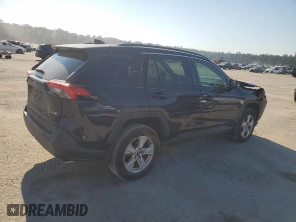 2019 Toyota RAV4 XLE with VIN 2T3W1RFV3KW014147, listed as a Copart auction lot 46943675 with 70,850 mi miles and Salvage Title. Bid and sale history available at DreamBid. Image 3.