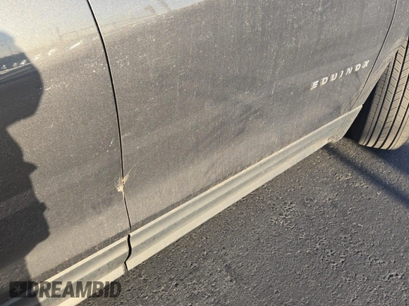 2020 Chevrolet Equinox LT z VIN 2GNAXJEV6L6239808, wystawiony jako IAAI lot #42396785 z przebiegiem 34 395 mil mil oraz . Historia ofert i sprzedaży dostępna na DreamBid. Obrazek 22.