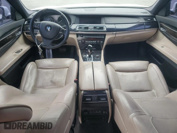 2011 BMW 7 Series 750Li with VIN WBAKB8C51BCY66328, listed as a Copart auction lot 54727695 with 155,689 mi miles and Clean Title. Bid and sale history available at carsss.com. Image 8.