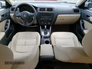 2012 Volkswagen Jetta SE with VIN 3VWDP7AJ4CM107306, listed as a Copart auction lot 59805665 with 208,772 mi miles and Clean title. Bid and sale history available at DreamBid. Image 8.