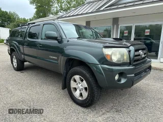 2009 Toyota Tacoma z VIN 3TMMU52N39M012424, wystawiony jako Copart lot #60904275 z przebiegiem 286 128 mil mil oraz Czysty tytuł • Clean title. Historia ofert i sprzedaży dostępna na DreamBid. Obrazek 1.