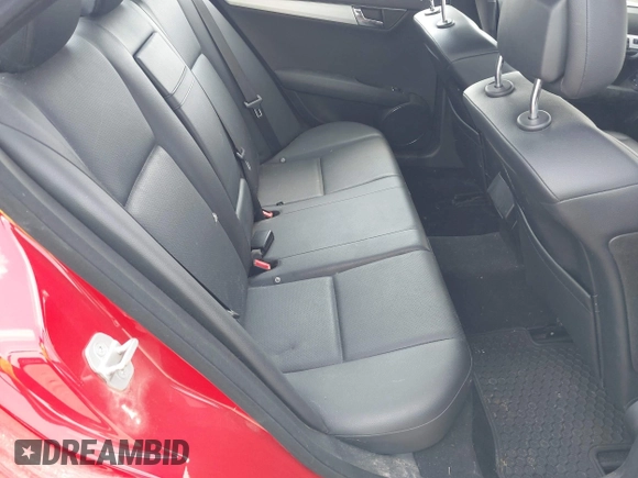 2009 Mercedes-Benz C 300 Sport с VIN WDDGF81X49F205716, выставлен на аукционе IAAI как лот 42424987 с пробегом 120 571 миль миль и . История ставок и продаж доступна на DreamBid. Изображение 8.