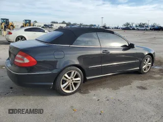 2004 Mercedes-Benz CLK 500 z VIN WDBTK75G74T015491, wystawiony jako Copart lot #43180655 z przebiegiem 161 213 mil mil oraz Szkoda całkowita • Salvage title. Historia ofert i sprzedaży dostępna na DreamBid. Obrazek 3.