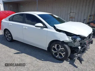 2021 Kia Forte LXS с VIN 3KPF24ADXME348303, выставлен на аукционе IAAI как лот 42082884 с пробегом 102 754 миль миль и . История ставок и продаж доступна на DreamBid. Изображение 1.
