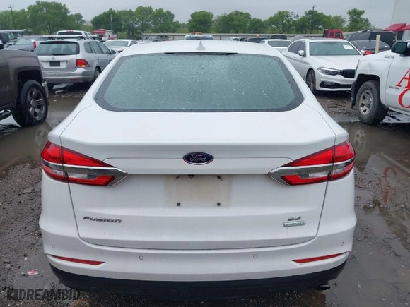 2019 Ford Fusion SE with VIN 3FA6P0HD5KR127641, listed as a IAAI auction lot 41880051 with 61,274 mi miles. Bid and sale history available at carsss.com. Image 16.