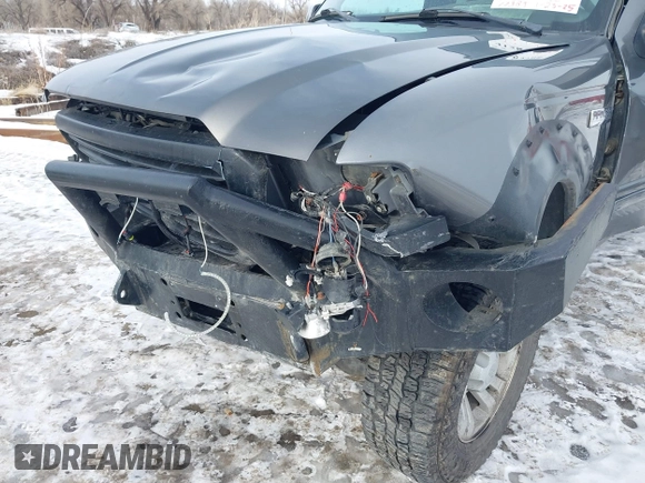 2008 Ford Ranger XLT z VIN 1FTZR45E68PA28171, wystawiony jako IAAI lot #41284785 z przebiegiem 77 389 mil mil oraz . Historia ofert i sprzedaży dostępna na DreamBid. Obrazek 18.