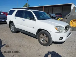2006 Toyota 4Runner SR5 with VIN JTEZU14R868065579, listed as a IAAI auction lot 41312156 with 275,471 mi miles and . Bid and sale history available at DreamBid. Image 1.