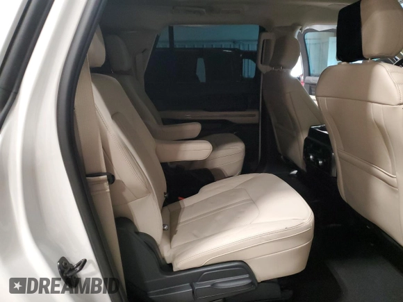 2024 Ford Expedition Max Platinum with VIN 1FMJK1M86REA38624, listed as a Copart auction lot 64295635 with 14,532 mi miles and Salvage title. Bid and sale history available at DreamBid. Image 11.