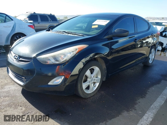 2012 Hyundai Elantra Limited с VIN KMHDH4AE7CU247956, выставлен на аукционе IAAI как лот 42272288 с пробегом 132 340 миль миль и . История ставок и продаж доступна на DreamBid. Изображение 17.