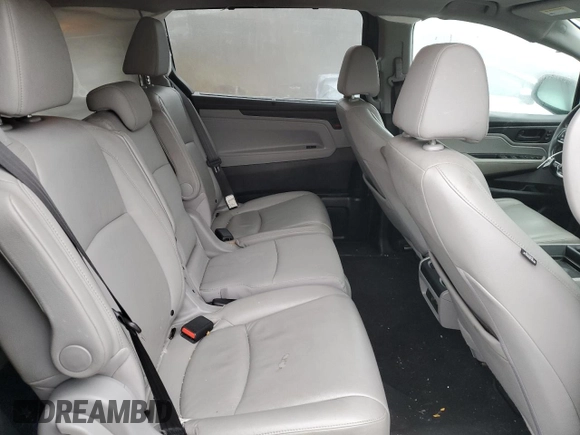 2018 Honda Odyssey EX-L with VIN 5FNRL6H77JB090625, listed as a Copart auction lot 84231104 with 92,413 mi miles and Salvage Title. Bid and sale history available at carsss.com. Image 11.