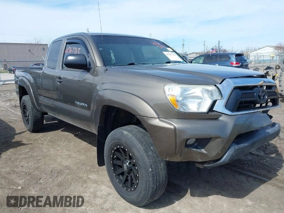 2013 Toyota Tacoma with VIN 5TFUU4EN8DX067539, listed as a IAAI auction lot 41767713 with 156,477 mi miles and . Bid and sale history available at DreamBid. Image 1.