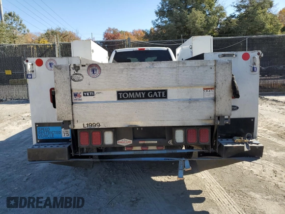 2019 Ford F-450 с VIN 1FD0X4GT8KEG66978, выставлен на аукционе Copart как лот 76724024 с пробегом 105 487 миль миль и Чистый • Clean title. История ставок и продаж доступна на DreamBid. Изображение 6.