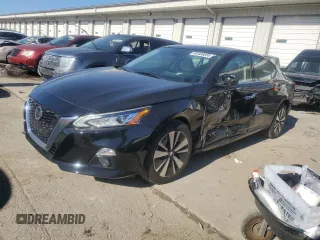 2020 Nissan Altima SV z VIN 1N4BL4DW0LN303525, wystawiony jako Copart lot #46406035 z przebiegiem 58 903 mil mil oraz Szkoda całkowita • Salvage title. Historia ofert i sprzedaży dostępna na DreamBid. Obrazek 1.