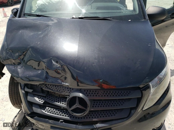 2018 Mercedes-Benz Metris Passenger Van with VIN WD4PG2EE0J3357551, listed as a Copart auction lot 65590604 with 27,916 mi miles and Non Repairable. Bid and sale history available at carsss.com. Image 13.
