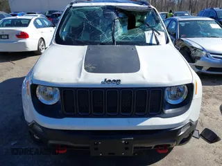2023 Jeep Renegade Trailhawk z VIN ZACNJDC13PPP40710, wystawiony jako IAAI lot #41744475 z przebiegiem 17 057 mil mil oraz . Historia ofert i sprzedaży dostępna na DreamBid. Obrazek 6.