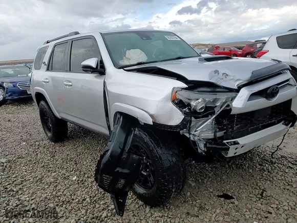 2021 Toyota 4Runner TRD Off Road with VIN JTEPU5JR7M5954519, listed as a Copart auction lot 86282764 with 32,006 mi miles and Salvage Title. Bid and sale history available at carsss.com. Image 13.